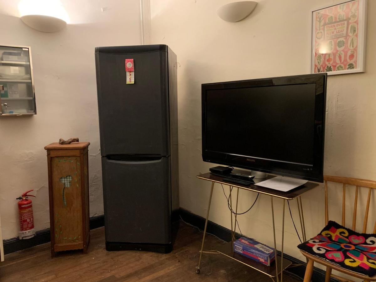 Chambre Sdb Privee Townhouse 26 Chambres D'Hotes Civray Civray  Екстериор снимка